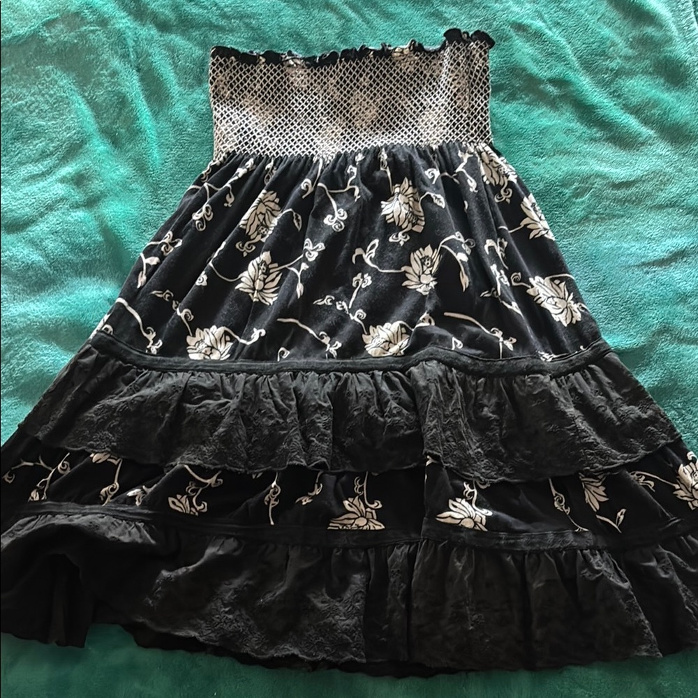 Floral Black and White Strapless Dress